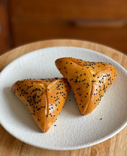 Bishak (Buharian Baked Pumpkin Pastry)