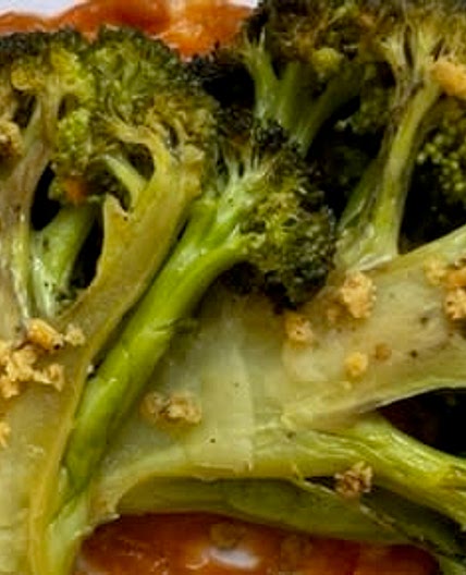 Daniel Fast Roasted Broccoli Steaks with Tomato Sauce