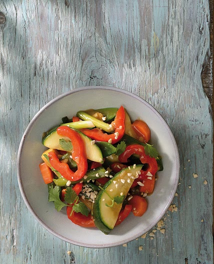 Steamed vegetables with soy sauce
