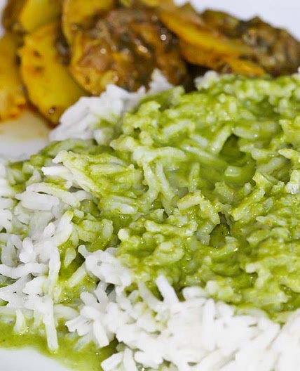 Hirve Kaalvan Recipe (Fresh Coriander and Coconut Curry)