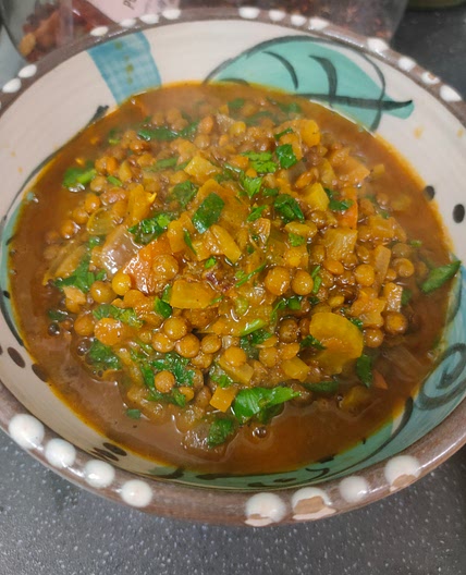 Moroccan tomato and onion soup