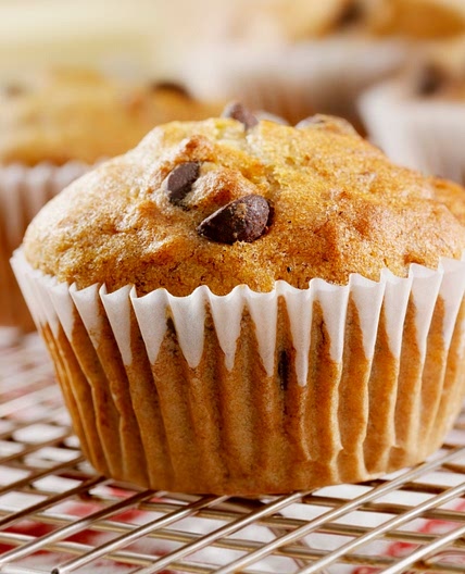 5-Ingredient Peanut Butter Banana Muffins