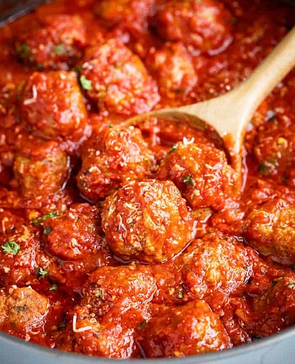 Meatballs in rich tomato Mariana sauce