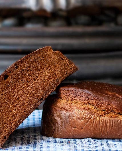 Rúgbrauð - Icelandic Rye bread - Iceland Food Centre