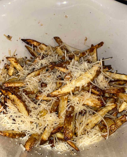 Air Fryer Garlic Parmesan Truffle Fries