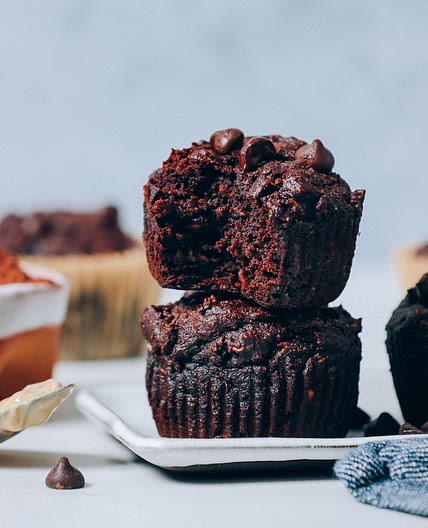 1-Bowl Fudgy Banana Chocolate Chip Muffins (Vegan/GF)