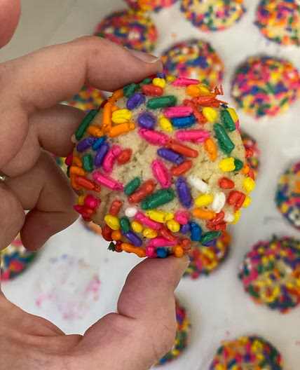 Sprinkle cookies
