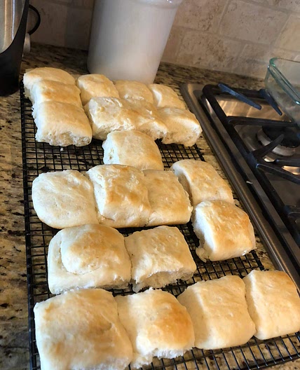 Texas Roadhouse Rolls - Life with Susan