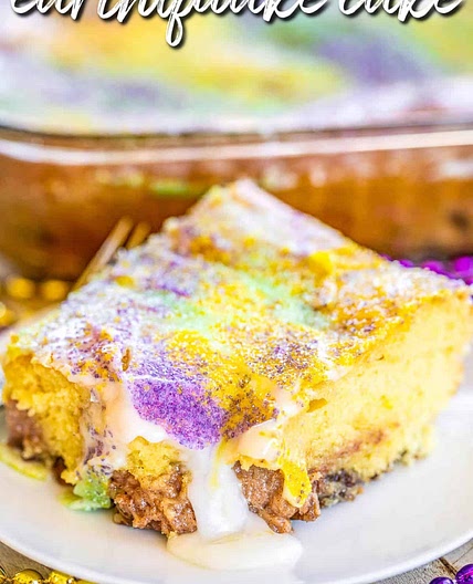 King Cake Earthquake Cake
