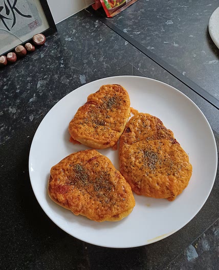 Five minute mini pizzas.