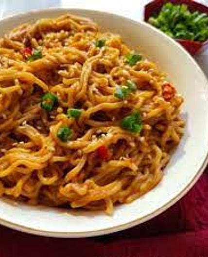 Ramen Noodles Stir Fried with Peanut Butter Sauce