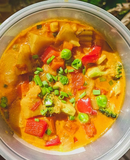 Sweet Potato Curry with Garden Pea & Mix Vegetables