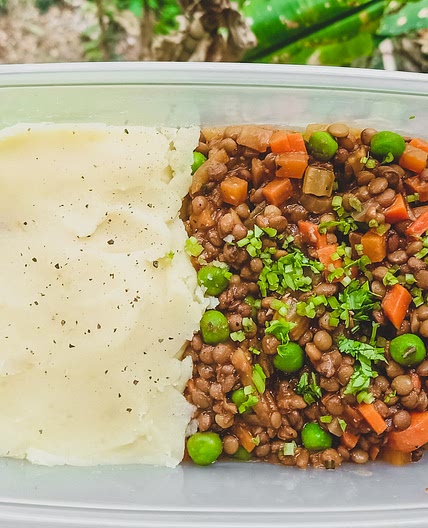 Vegan Shepperd Pie with Mash Potatoes