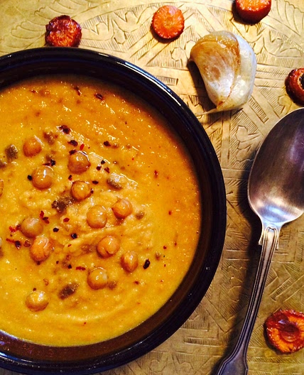 Roasted Carrot, Chickpea & Garlic Soup (Jack Monroe)