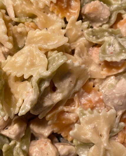 Slow Cooker Chicken Stroganoff