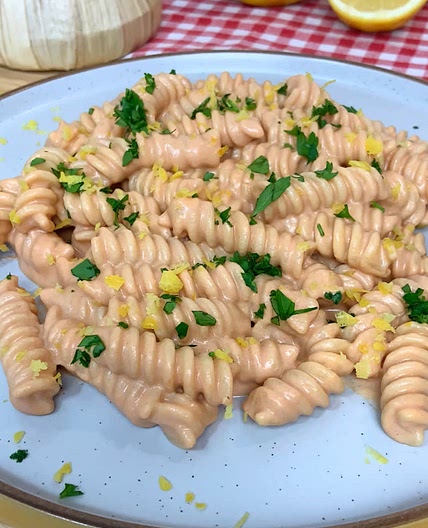 CREAMY TUNA PASTA
