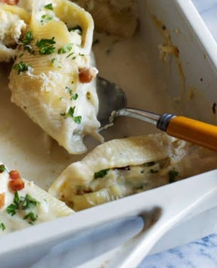 Carbonara stuffed shells