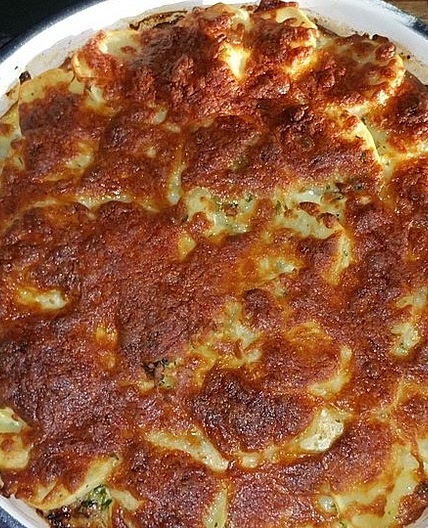 Serbische Musaka mit Kartoffeln und Fleisch