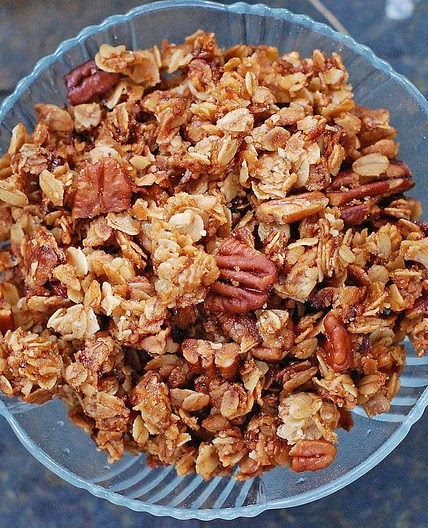 Pecan Granola