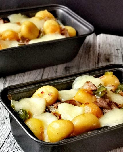 Poutine de gnocchis à la viande à fondue
