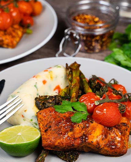 Baked Spicy Salt & Pepper Salmon Fillet with Herby Mash Potato by Pureety