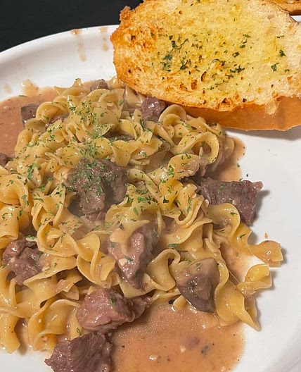 Instant Pot Beef Stroganoff