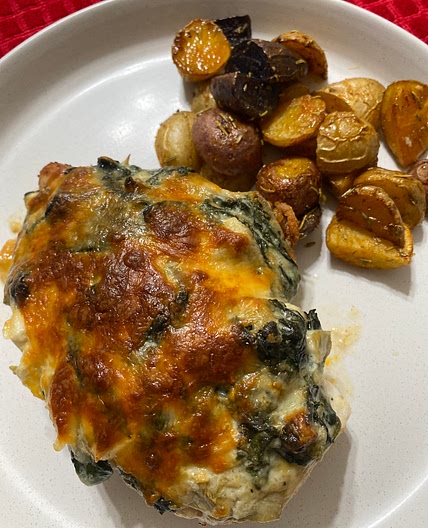 Keto Spinach-Artichoke Chicken