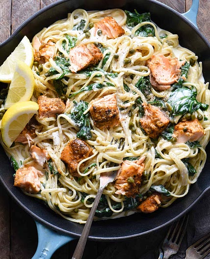 The Best Creamy Salmon Pasta