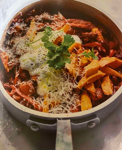 Smokey sweet potato chilli 