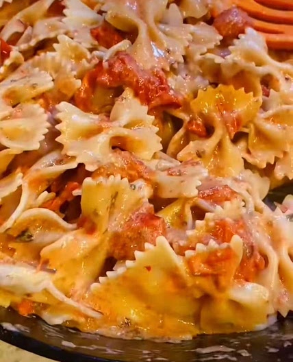 Boursin Tomato Pasta