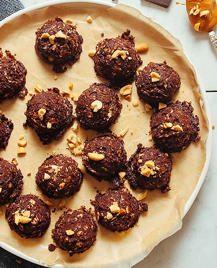 Vegan Peanut Butter No-Bake Cookies