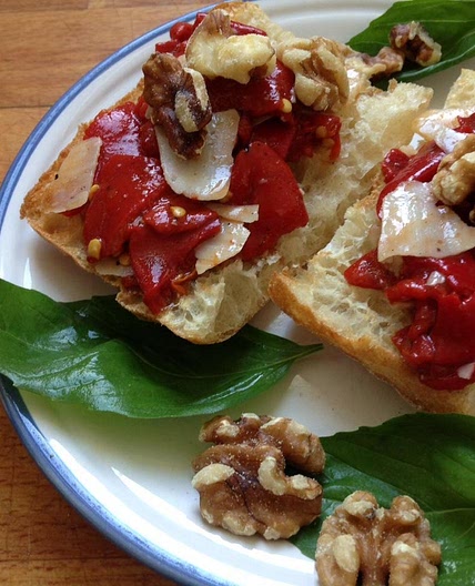 Receita de Bruschetta de pimentão vermelho