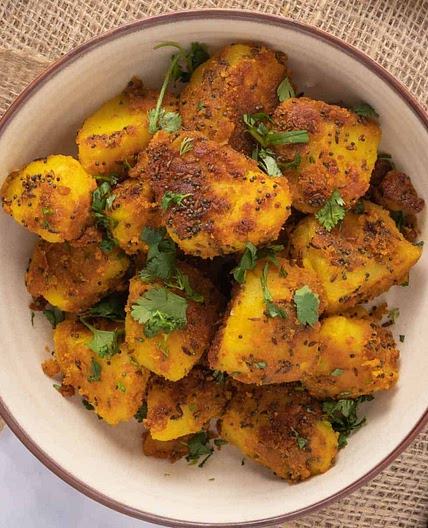 Bombay Potatoes (Jeera Aloo)