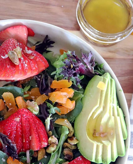 Strawberry, Dried Apricot, and Pistachio Salad (Spring Mix Salad Recipe)