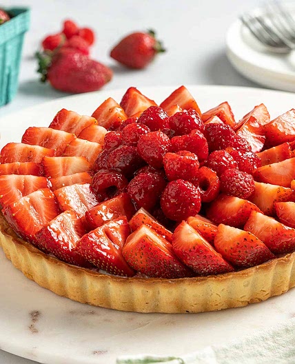 White Chocolate Strawberry Tart