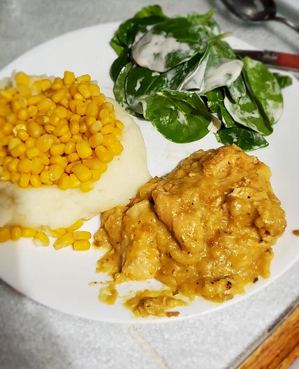 Crockpot Dressing Chicken