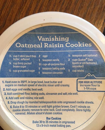 Momma’s Oatmeal Chocolate Chip Cookies