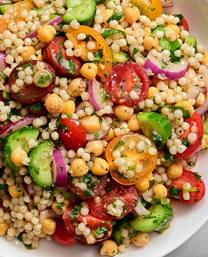 Turkey cutlets with couscous 