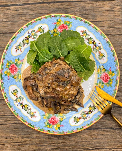 Hamburger Steak with Mushrooms