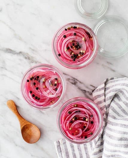 Quick Pickled Red Onions