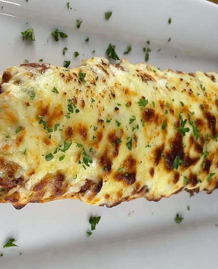 Bolognese Garlic Bread