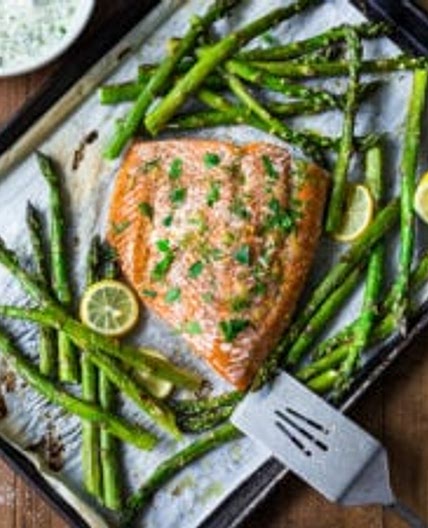 Baked Salmon Recipe with Asparagus & Yogurt Dill Sauce