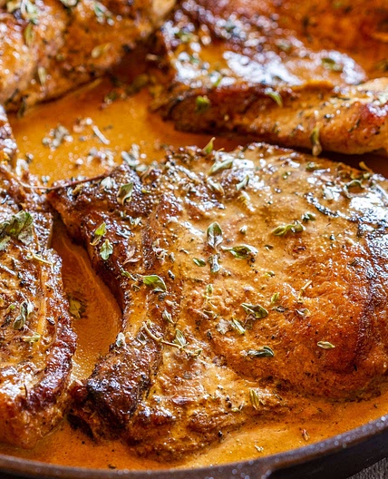 Cast Iron Skillet Pork Chops