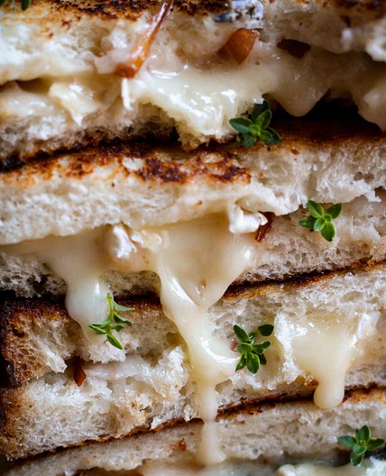 Grilled Brie Cheese Sandwich
