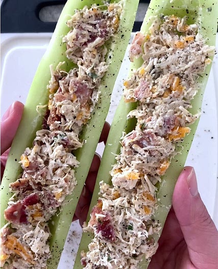 Bacon Ranch Chicken Salad Cucumber Boats