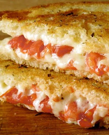 Tomato Cheese Sandwich