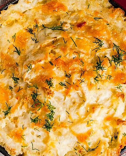 Easy Loaded Mashed Potato Casserole Recipe Is Like a Twice-Baked Potato, But Better