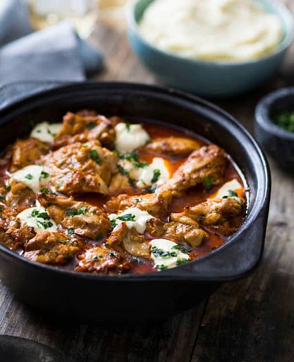Paprika chicken with sour cream sauce