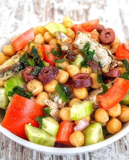 5 Minute Mediterranean Salad with Sardines and Chickpeas
