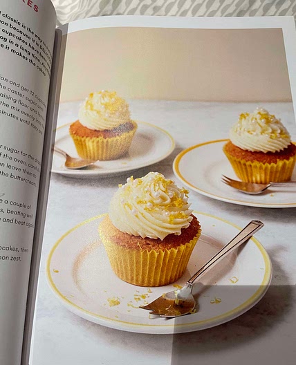 Lemon Drizzle Cupcakes 